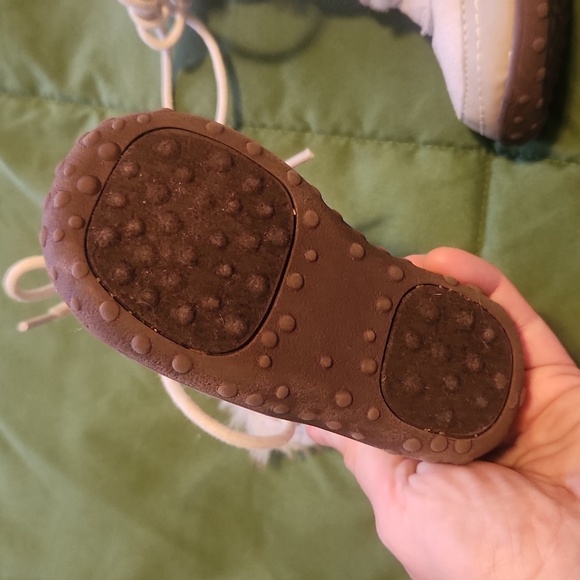 US Polo Assn toddler boots. Size 5 - Picture 3 of 6